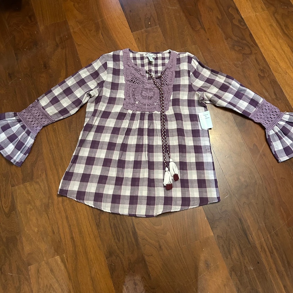Studio West Plaid‎ Tunic Top Medium Plum Cream Lace Trim Bell Sleeve Boho